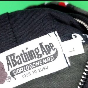 A Bathing Ape (BAPE) Full Zip Shark Hoodie – Black on Black